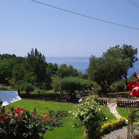 Nefer Bed & Breakfast *