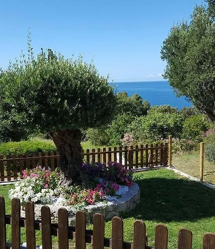 Couette-café Nefer 4*