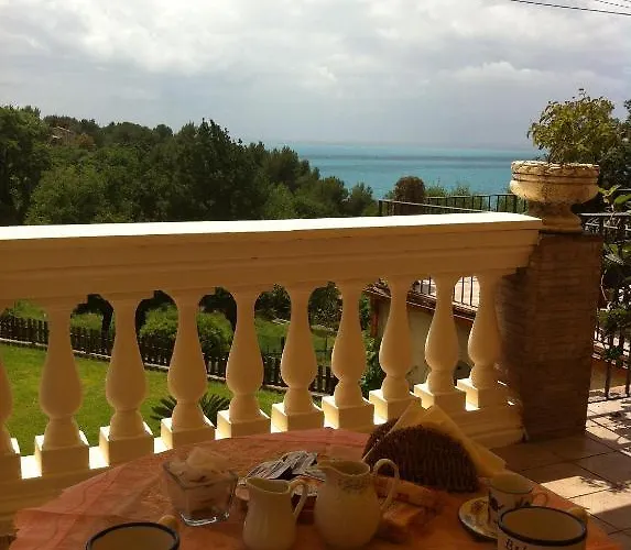 Nefer Couette-café 4*