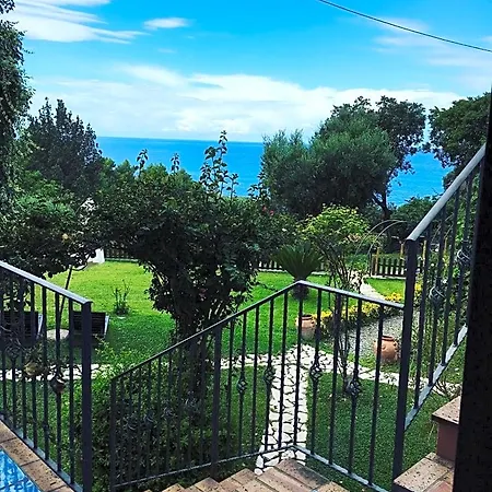 Nefer 3* Maratea