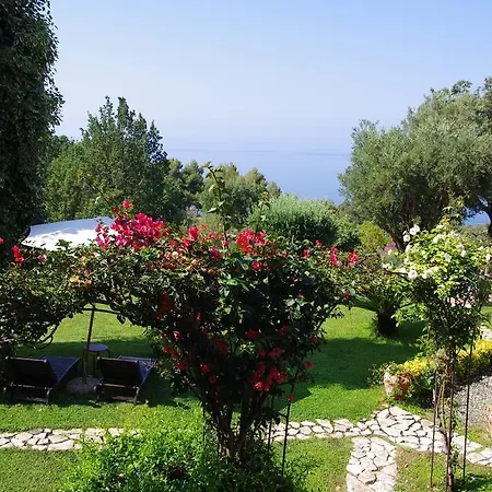 Bed & Breakfast Nefer *